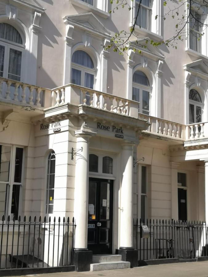 Rose Park Hotel London Luaran gambar