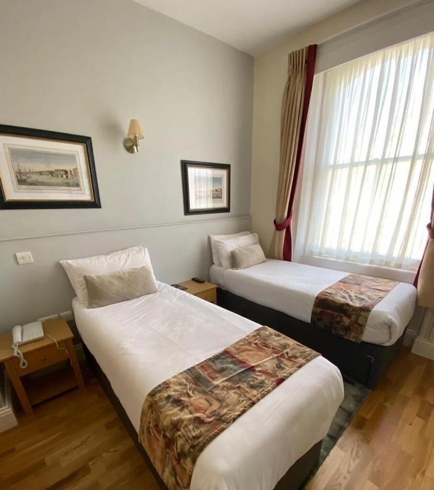 Rose Park Hotel London Luaran gambar